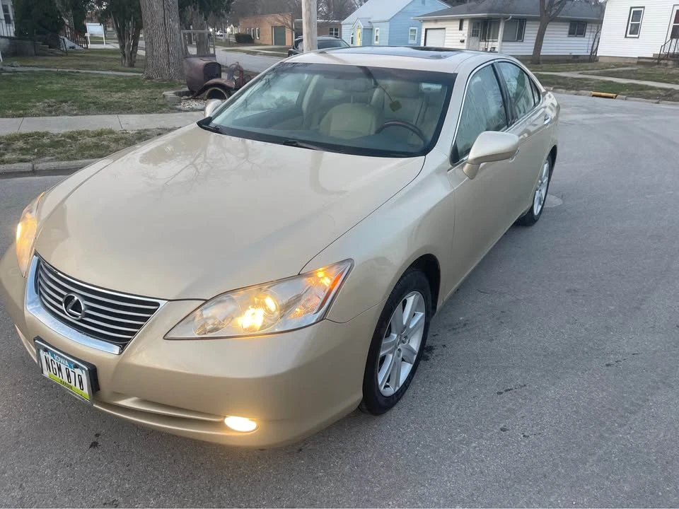 2008 Lexus ES 5th Gen - Image 10 of 10