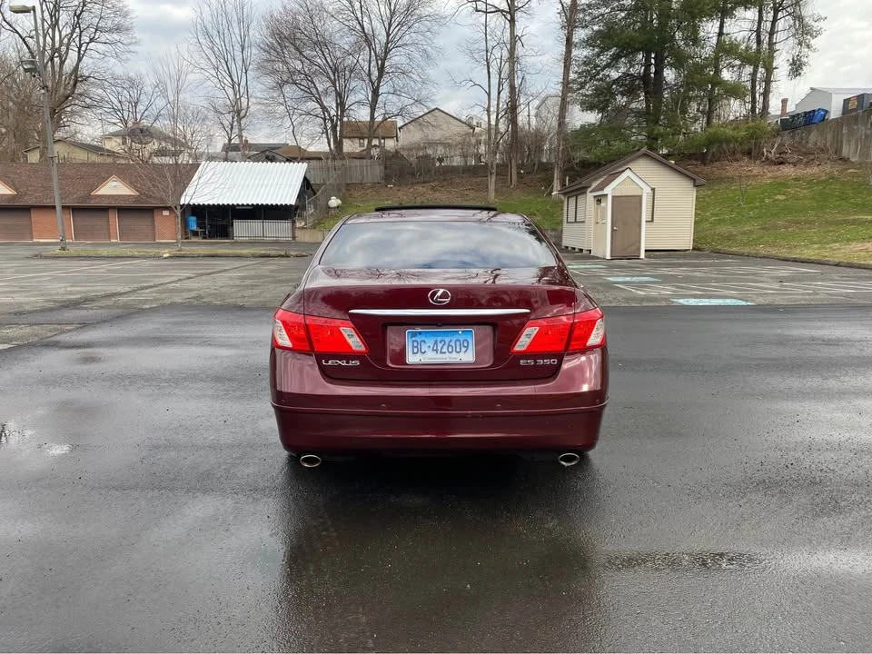 2008 Lexus ES 5th Gen - Image 4 of 15