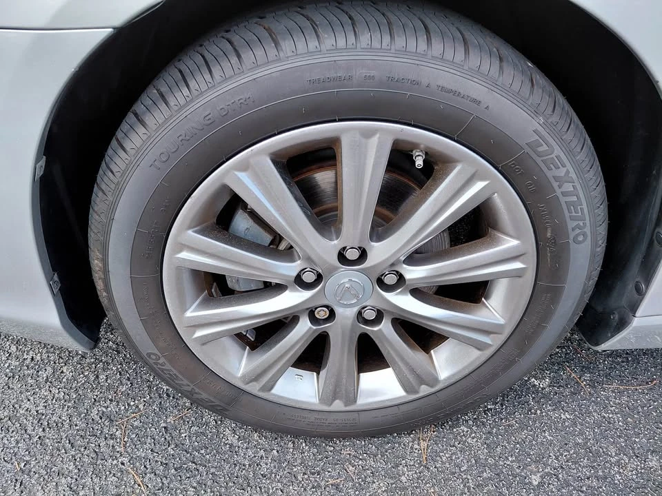2008 Lexus ES 5th Gen - Image 12 of 17