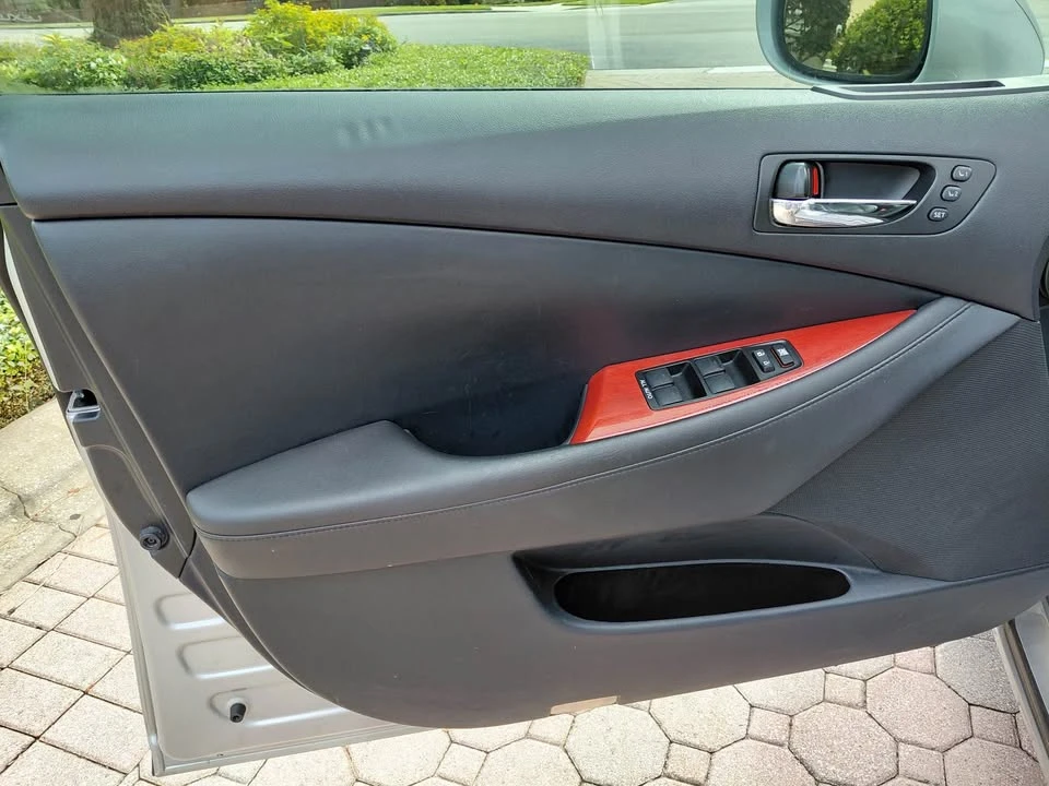 2008 Lexus ES 5th Gen - Image 16 of 17
