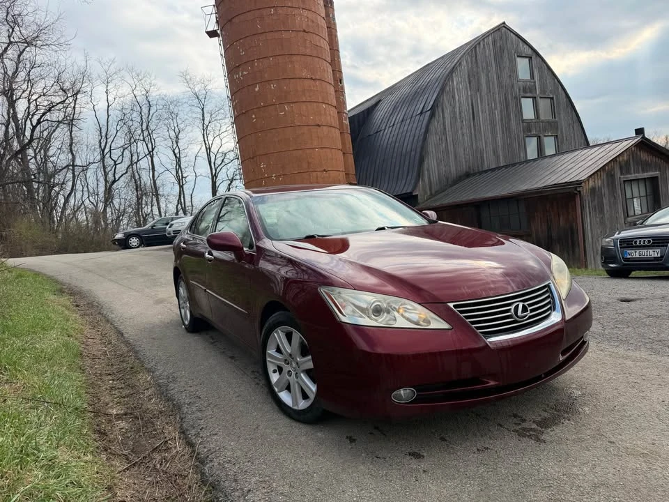 2008 Lexus ES 5th Gen - Image 2 of 8