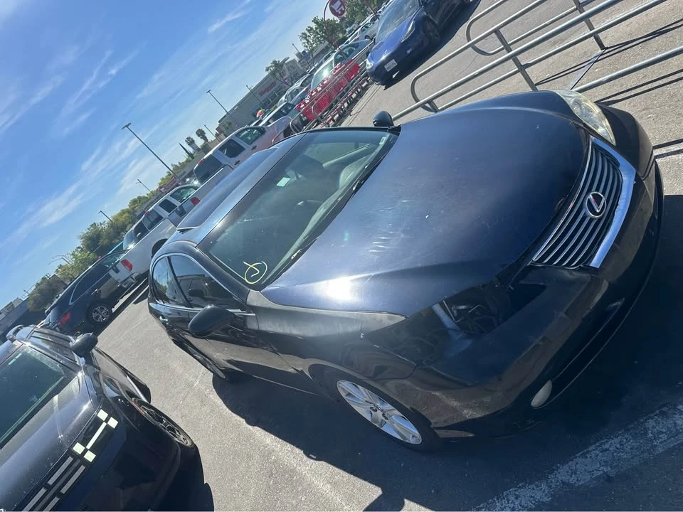 2008 Lexus ES 5th Gen - Image 12 of 13
