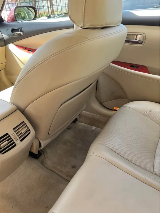 2008 Lexus ES 5th Gen - Image 12 of 14