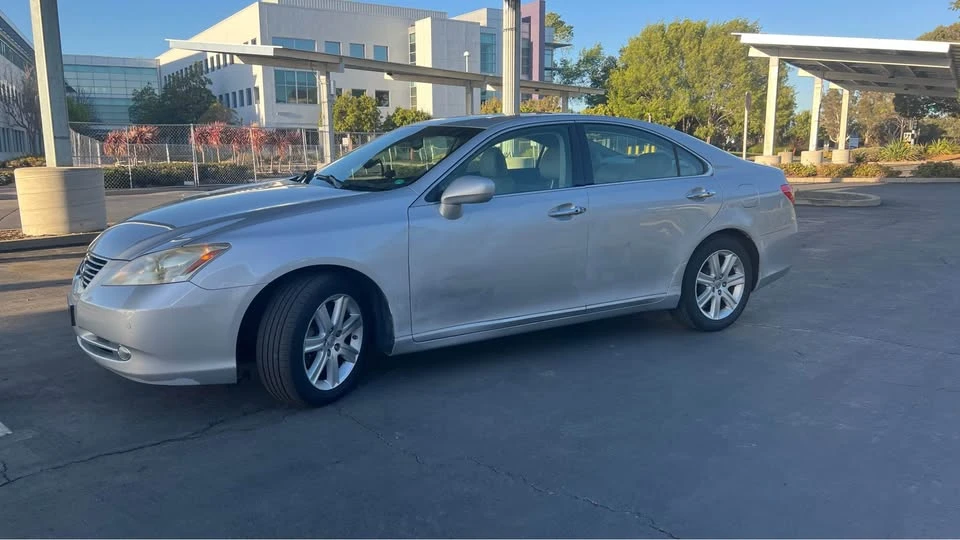 2008 Lexus ES 5th Gen - Image 8 of 9