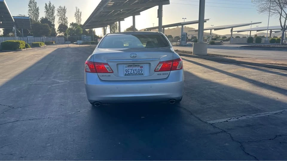 2008 Lexus ES 5th Gen - Image 7 of 9