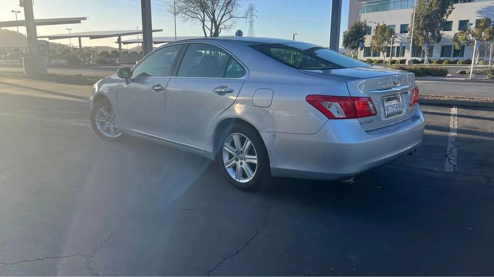 2008 Lexus ES 5th Gen - Image 6 of 9