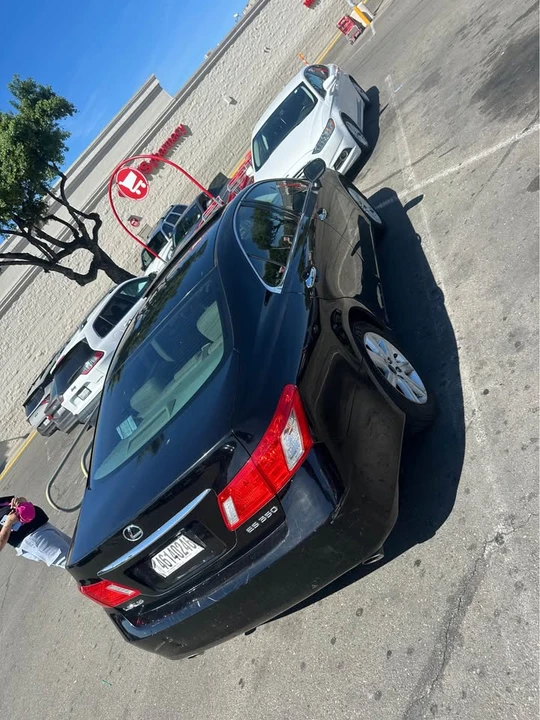2008 Lexus ES 5th Gen - Image 11 of 13