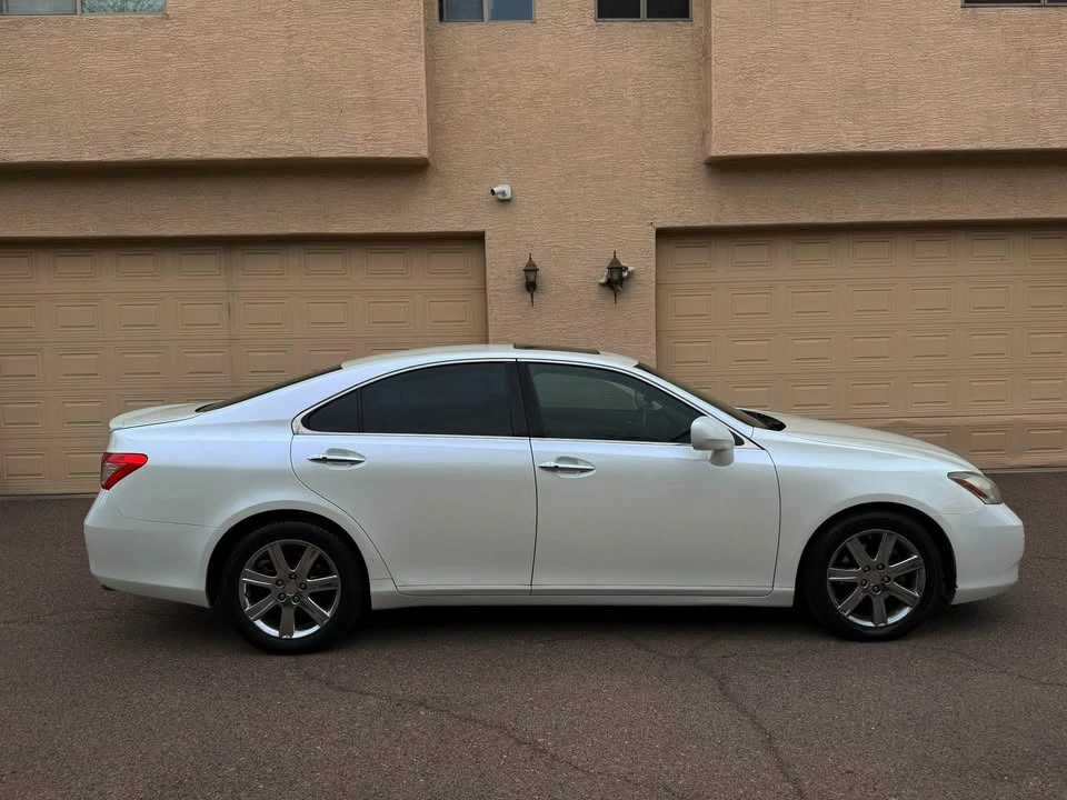 2008 Lexus ES 5th Gen - Image 2 of 7