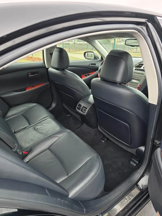 2008 Lexus ES 5th Gen - Image 14 of 16