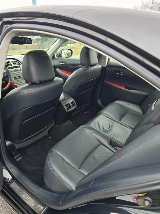 2008 Lexus ES 5th Gen - Image 13 of 16