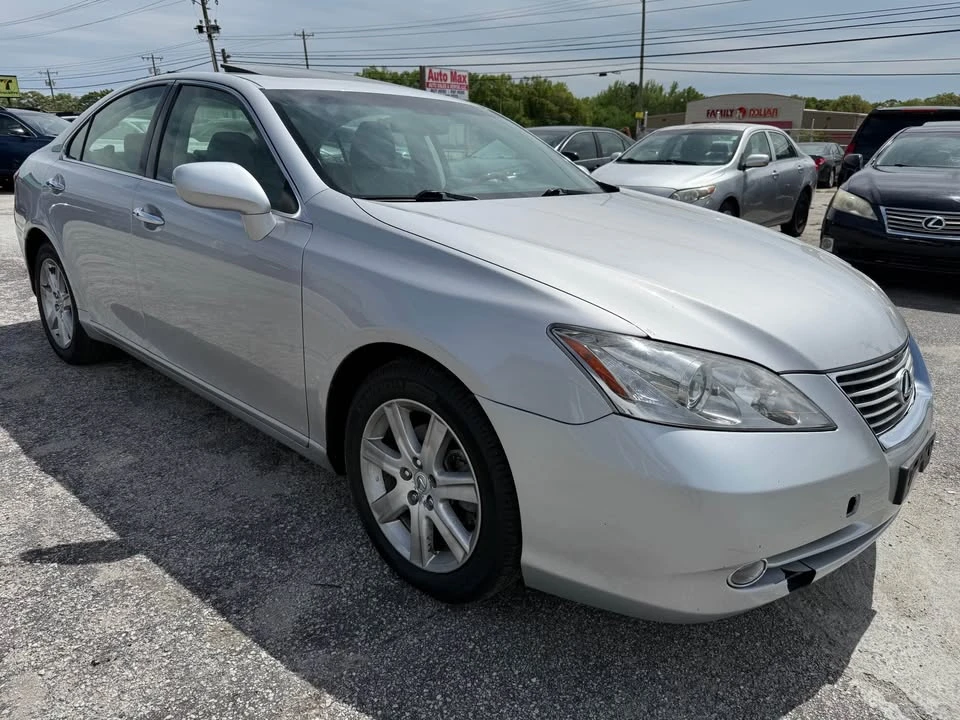 2008 Lexus ES 5th Gen - Image 2 of 18