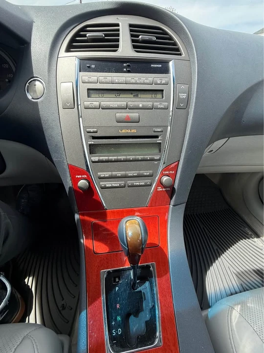 2008 Lexus ES 5th Gen - Image 15 of 18