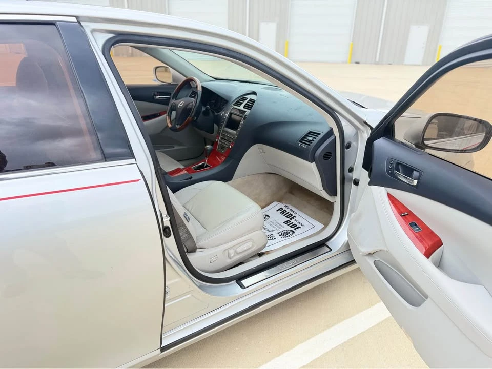2008 Lexus ES 5th Gen - Image 9 of 17