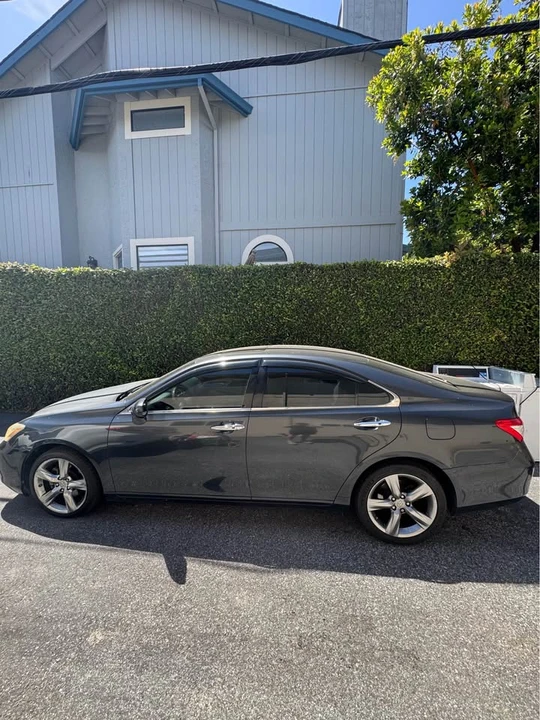 2008 Lexus ES 5th Gen - Image 2 of 5