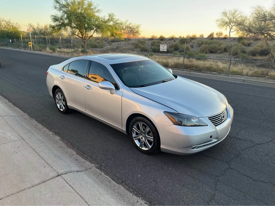 2008 Lexus ES 5th Gen - Image 9 of 13
