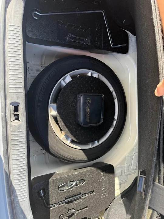2008 Lexus ES 5th Gen - Image 13 of 13