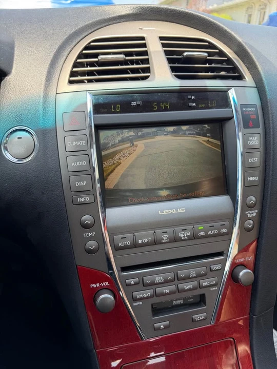 2008 Lexus ES 5th Gen - Image 14 of 18