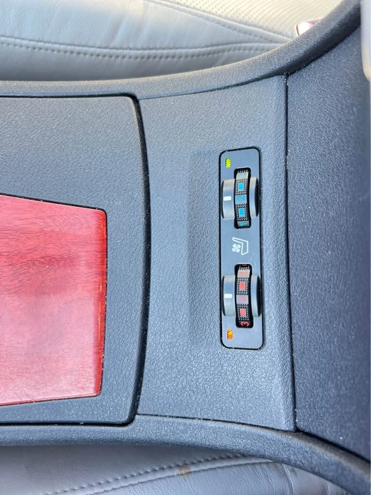 2008 Lexus ES 5th Gen - Image 13 of 15