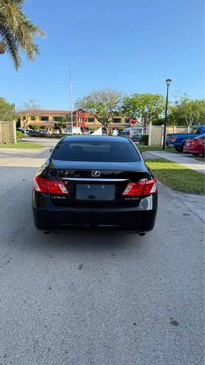 2008 Lexus ES 5th Gen - Image 5 of 15