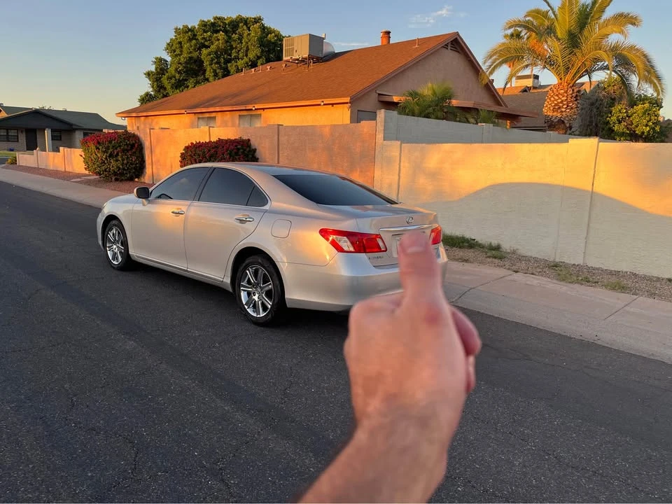 2008 Lexus ES 5th Gen - Image 5 of 13