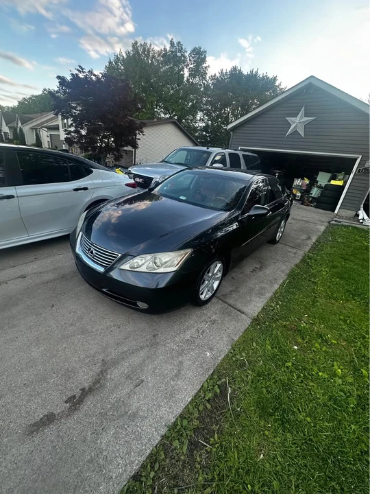 2008 Lexus ES 5th Gen - Image 2 of 6