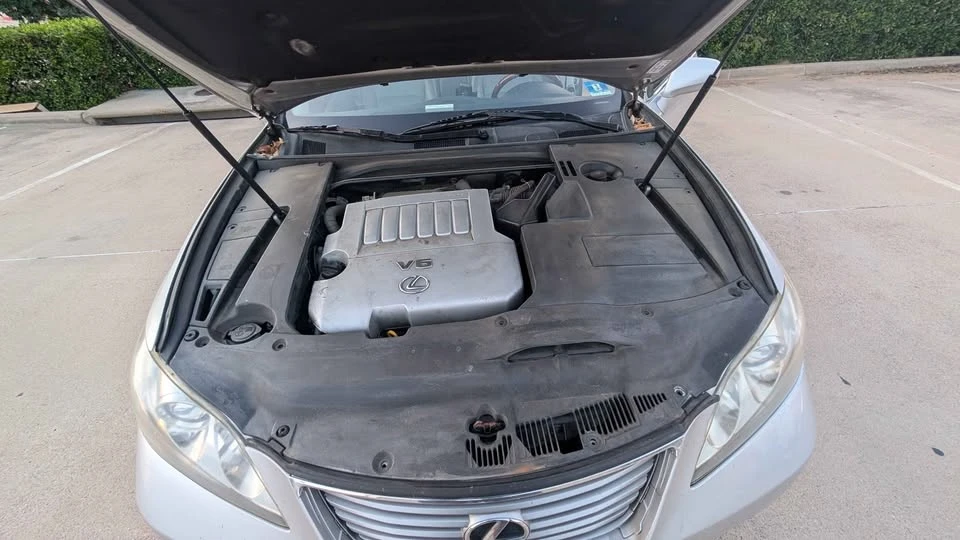 2008 Lexus ES 5th Gen - Image 9 of 11