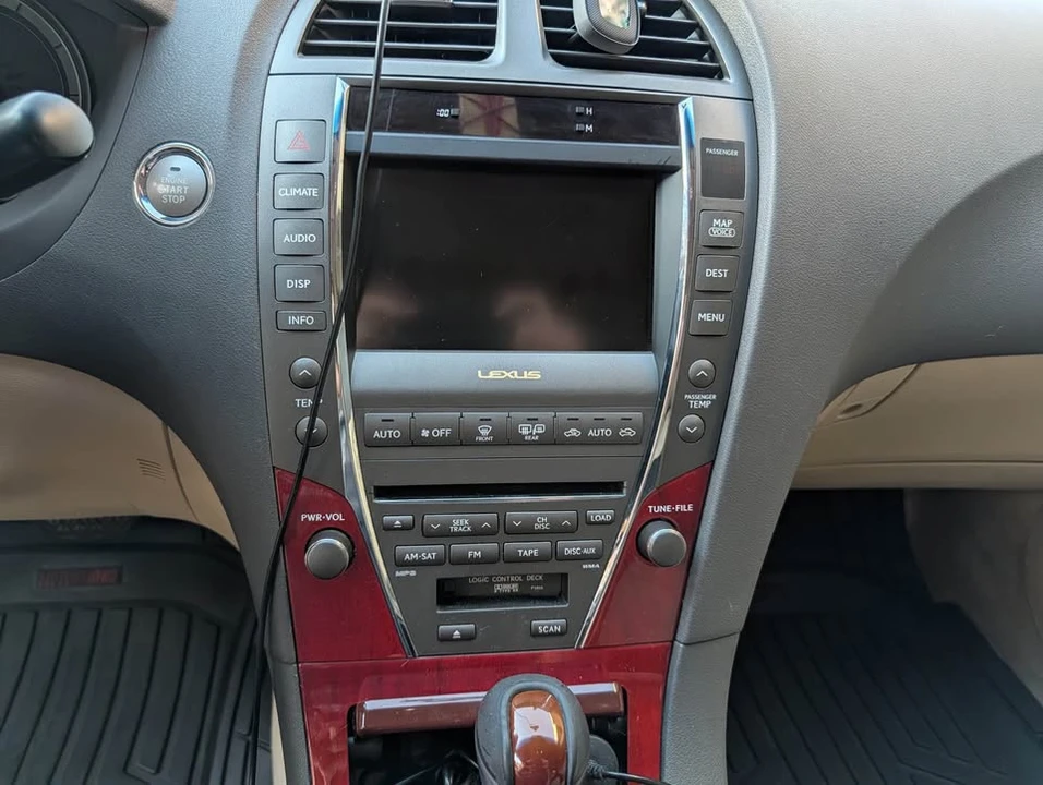 2008 Lexus ES 5th Gen - Image 6 of 13