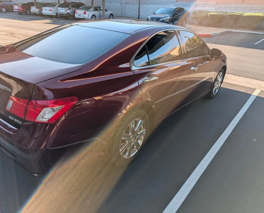 2008 Lexus ES 5th Gen - Image 2 of 13