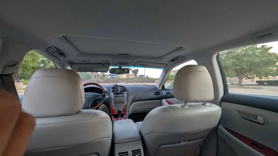 2008 Lexus ES 5th Gen - Image 7 of 11