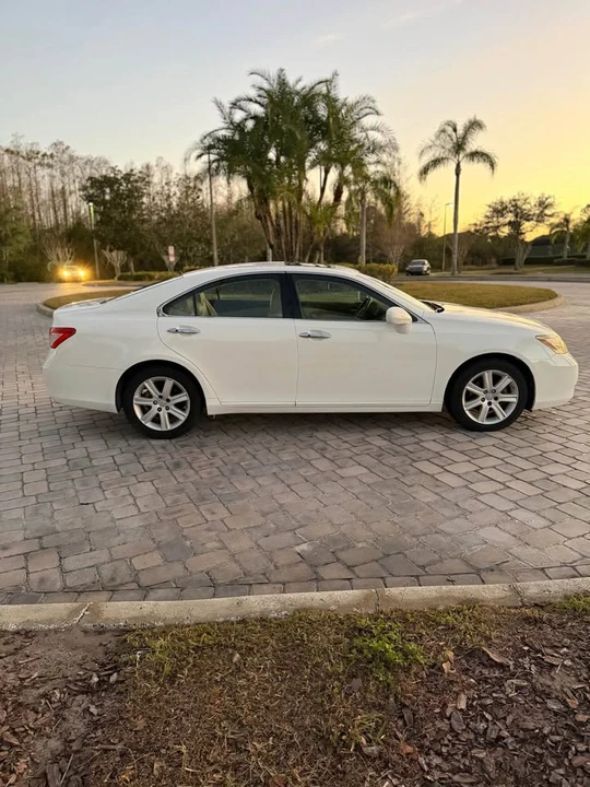 2008 Lexus ES 5th Gen - Image 7 of 14