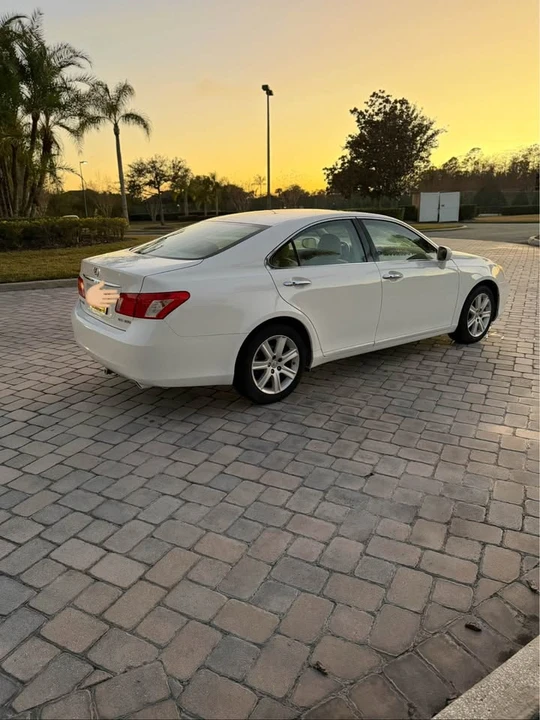2008 Lexus ES 5th Gen - Image 6 of 14