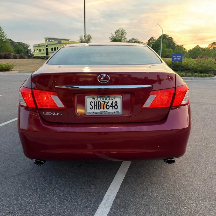 2008 Lexus ES 5th Gen - Image 9 of 20