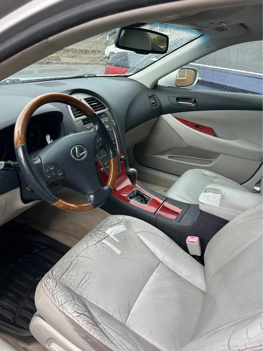 2008 Lexus ES 5th Gen - Image 9 of 15