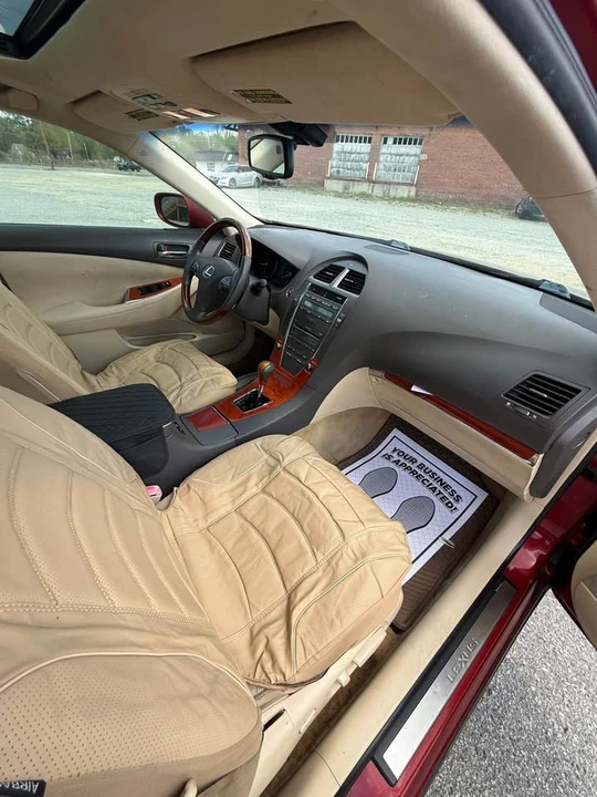 2008 Lexus ES 5th Gen - Image 13 of 16