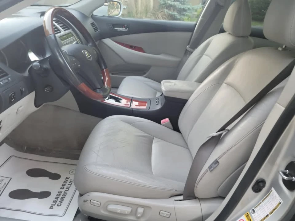 2008 Lexus ES 5th Gen - Image 8 of 17