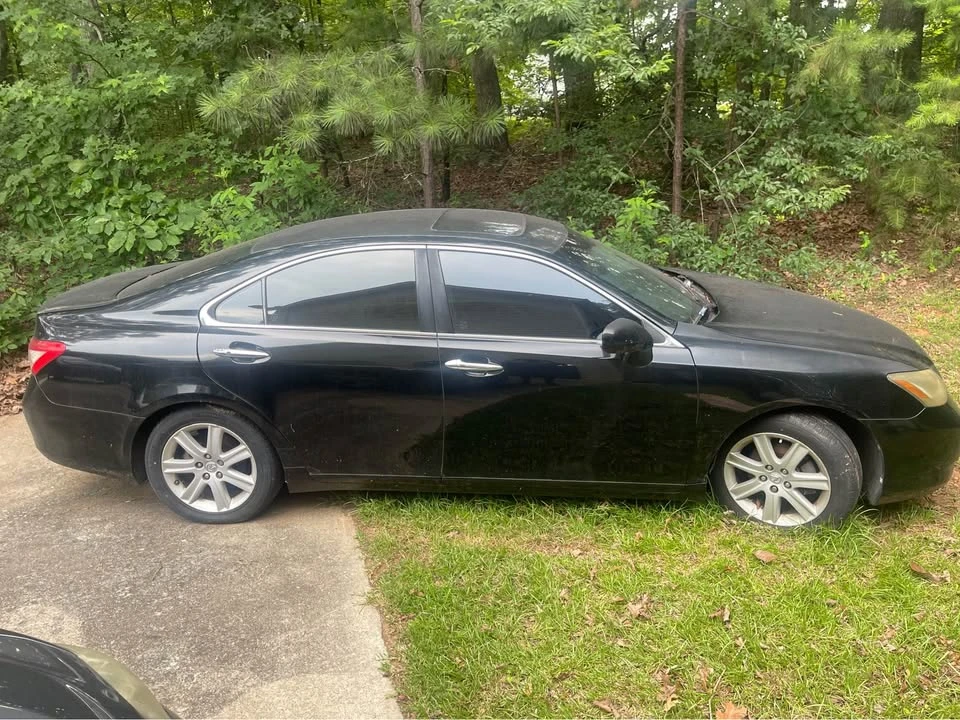 2008 Lexus ES 5th Gen - Image 2 of 10