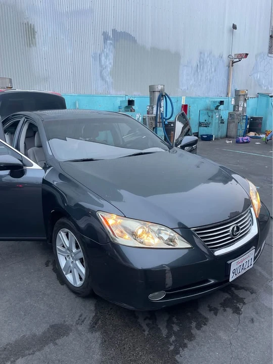 2008 Lexus ES 5th Gen - Image 2 of 5