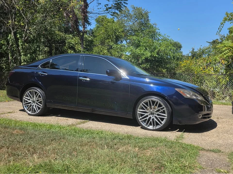 2008 Lexus ES 5th Gen - Image 6 of 10