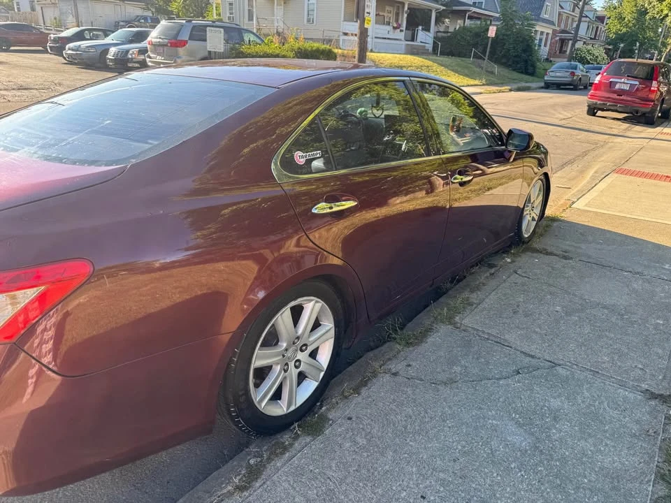 2008 Lexus ES 4th Gen - Image 3 of 7