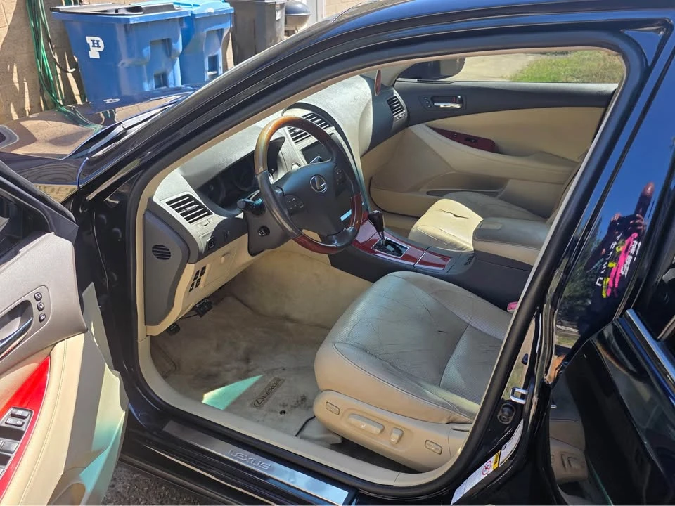2008 Lexus ES 5th Gen - Image 9 of 10