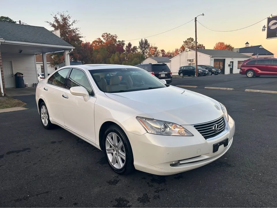 2008 Lexus ES 5th Gen - Image 7 of 13