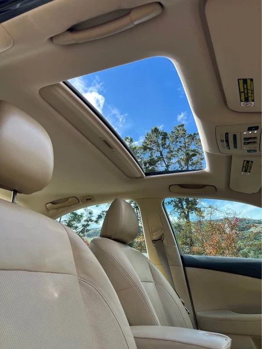 2008 Lexus ES 5th Gen - Image 11 of 15