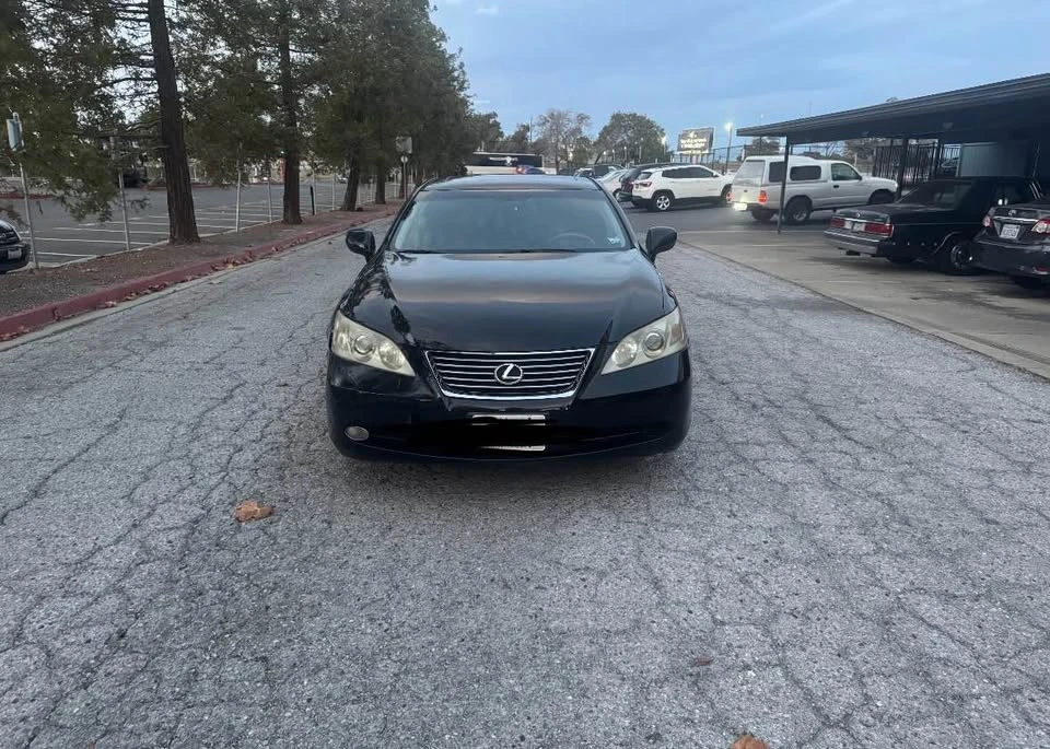 2008 Lexus ES 4th Gen - Image 5 of 9