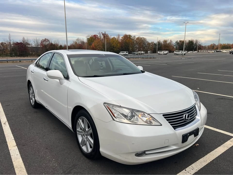 2008 Lexus ES 5th Gen - Image 6 of 14