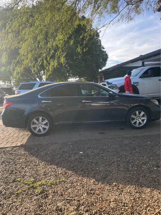 2008 Lexus ES 5th Gen - Image 2 of 7