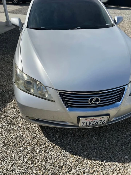 2008 Lexus ES 4th Gen - Image 2 of 12