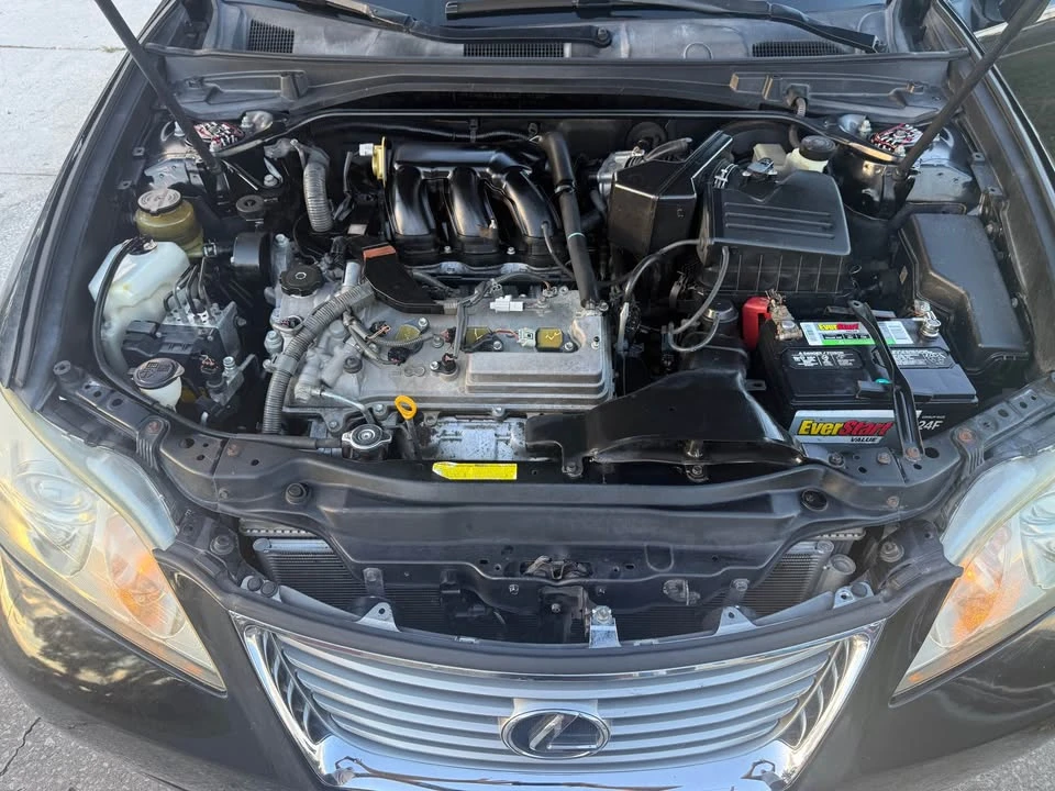 2008 Lexus ES 4th Gen - Image 12 of 15
