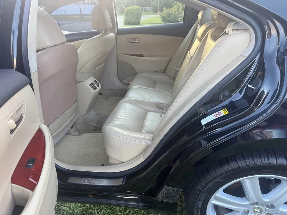 2008 Lexus ES 4th Gen - Image 9 of 15