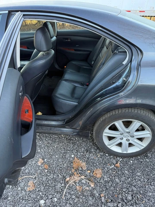 2008 Lexus ES 4th Gen - Image 13 of 19