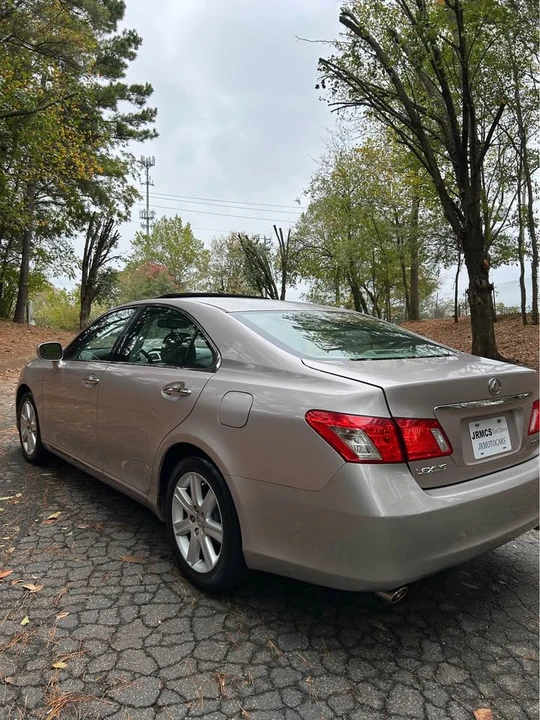 2008 Lexus ES 4th Gen - Image 4 of 16